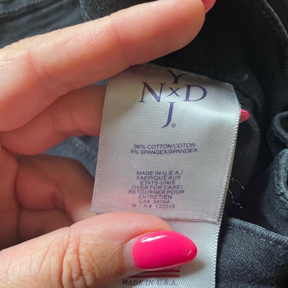 NYDJ || Bootcut Jeans - Picture 5 of 7